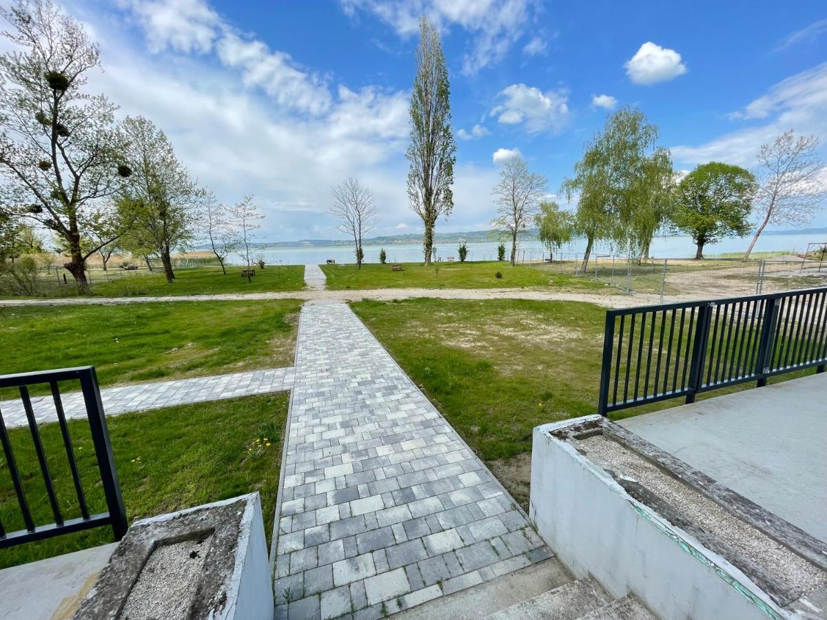 Siesta Apartman Balatonberény Eksteriør bilde